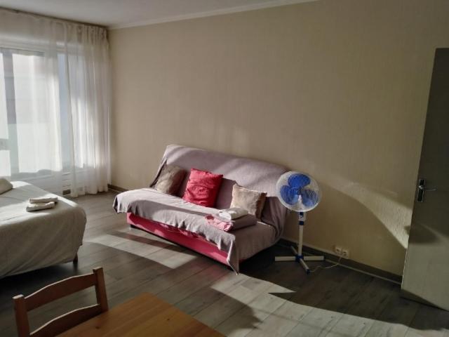 Appartements Boulevard Des Pyrenees Pau Exterior foto